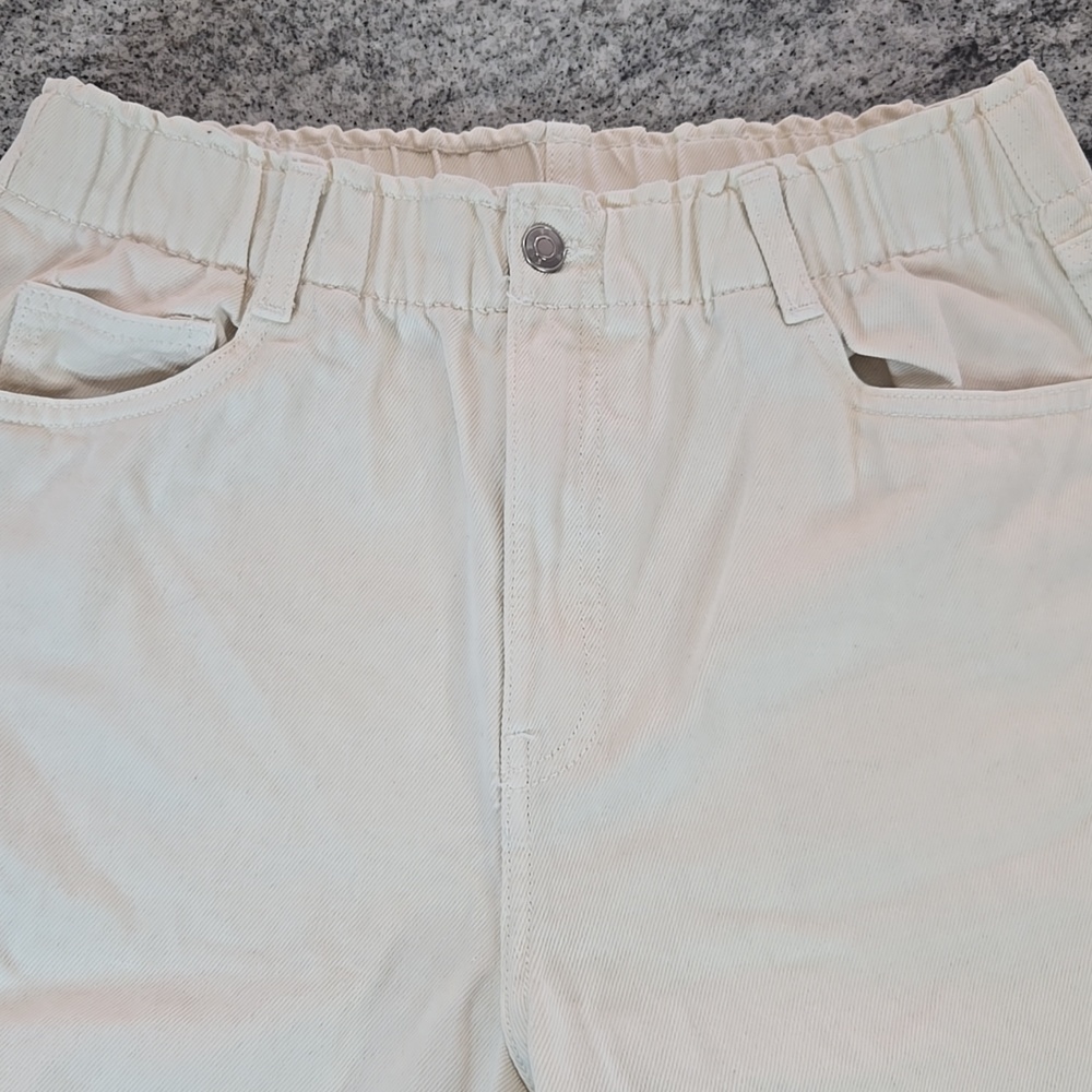 H&M Women's Size 10 Cream High-Waist Elastic Paperbag Style Denim Jeans